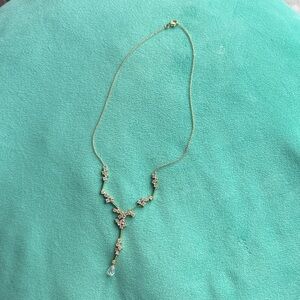 Elegant Gold Necklace with Crystal Accents